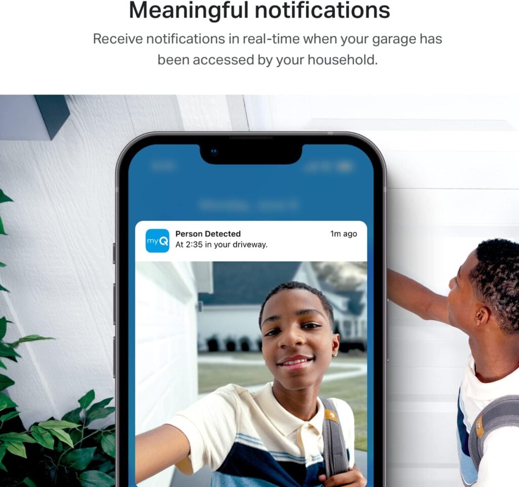 myQ Smart Garage Door Video Keypad with Wide-Angle Camera,Customizable PIN Codes,and Smartphone Control–Take Charge of Your Garage Access Works with Chamberlain, LiftMaster and Craftsman openers,White